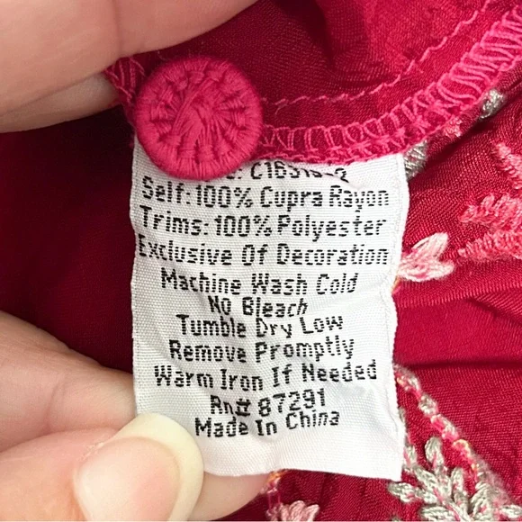 Johnny Was Red Sarah Floral Embroidered Scoop Neck 3/4 Elastic Cuff Sleeve Top - Picture 10 of 10